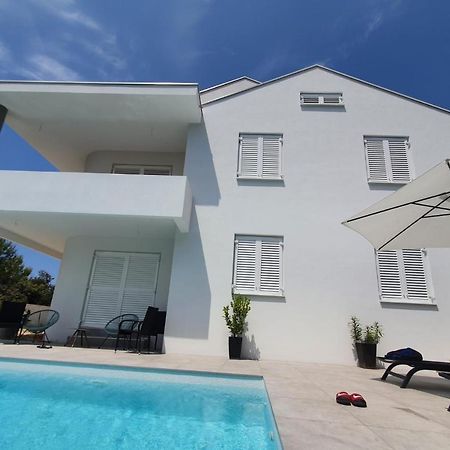 Appartement Haus Dalmatia With Heated Pool à Bibinje Extérieur photo