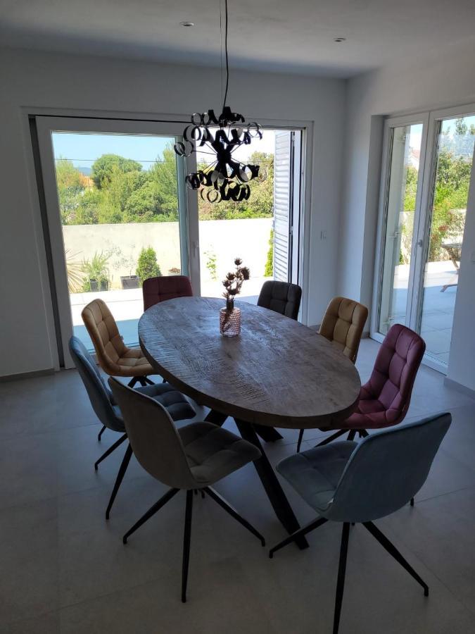 Appartement Haus Dalmatia With Heated Pool à Bibinje Extérieur photo