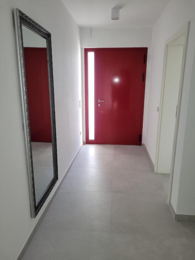 Appartement Haus Dalmatia With Heated Pool à Bibinje Extérieur photo