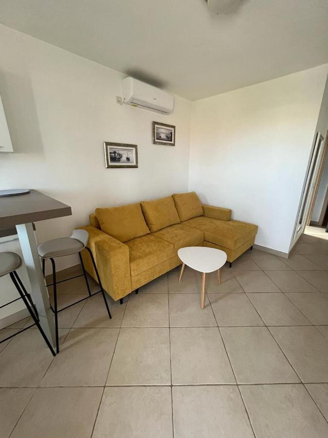 Appartement Haus Dalmatia With Heated Pool à Bibinje Extérieur photo