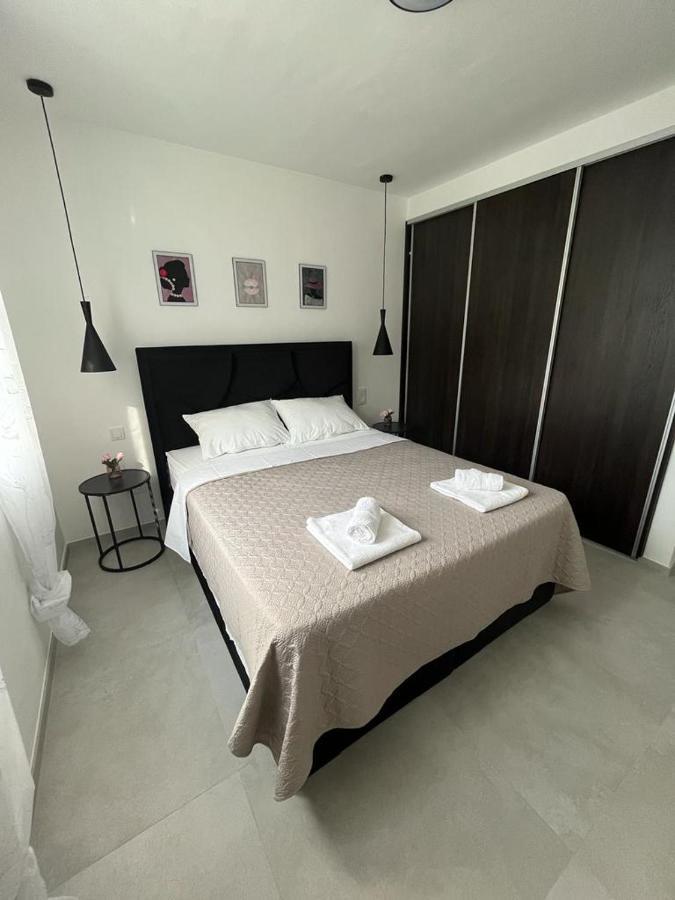 Appartement Haus Dalmatia With Heated Pool à Bibinje Extérieur photo