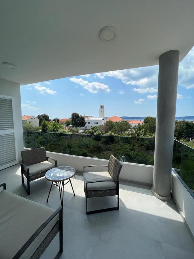 Appartement Haus Dalmatia With Heated Pool à Bibinje Extérieur photo