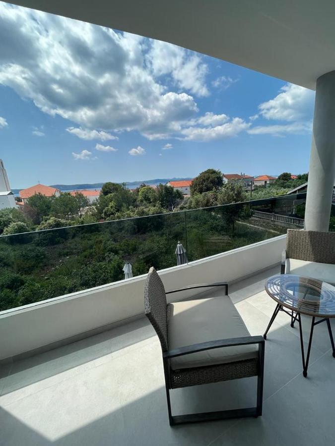 Appartement Haus Dalmatia With Heated Pool à Bibinje Extérieur photo
