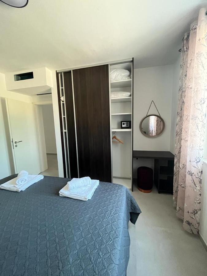 Appartement Haus Dalmatia With Heated Pool à Bibinje Extérieur photo