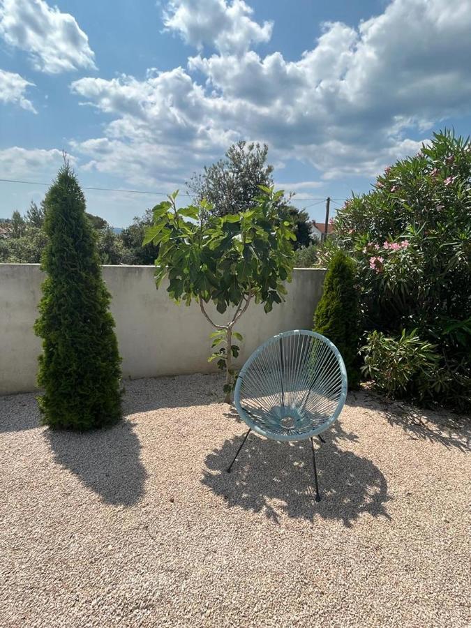 Appartement Haus Dalmatia With Heated Pool à Bibinje Extérieur photo